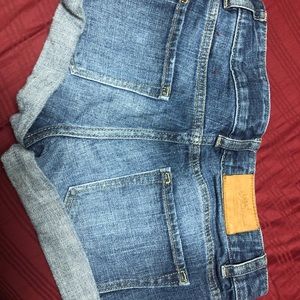 3/$22 H&M L.O.G.G. Jean Shorts size 27